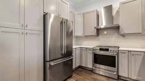 Kitchen - 241 Clocktower Dr, Jupiter, FL 33458 photo 2 of 3