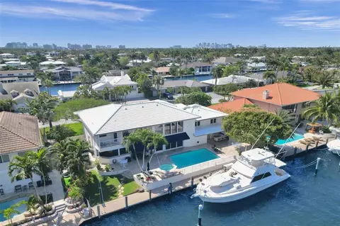 2875 NE 25th Ct, Fort Lauderdale, FL 33305