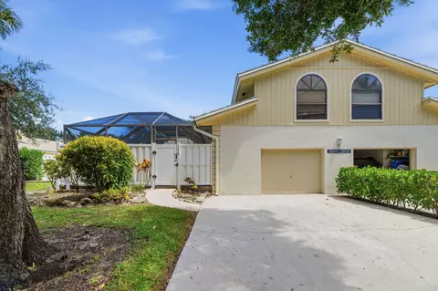 12501 Woodmill Dr, Palm Beach Gardens, FL 33418