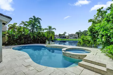 4032 NW 63rd St, Coconut Creek, FL 33073