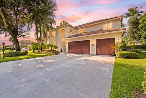 7202 Catalina Isle Dr, Lake Worth, FL 33467