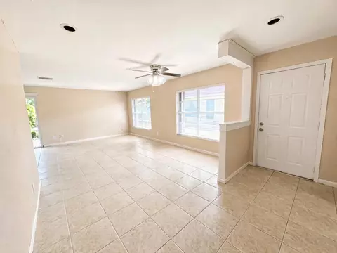 Living - 4725 SE Teri Pl, Stuart, FL 34997 photo 5 of 5