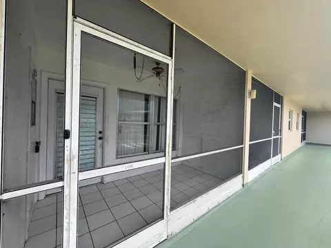 806 SE 7th St #308, Deerfield Beach, FL 33441