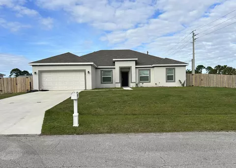 103 SW Grove Ave, Port Saint Lucie, FL 34983