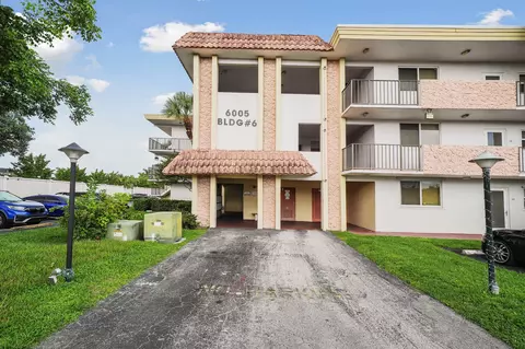 6005 Del Lago Cir #311, Sunrise, FL 33313