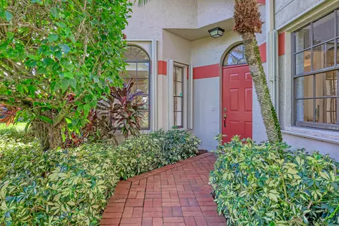 7744 Lexington Club Blvd, Delray Beach, FL 33446