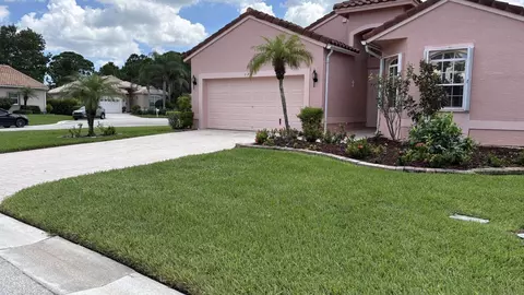 374 NW Toscane Trl, Port Saint Lucie, FL 34986