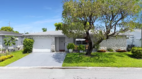 6995 NW 10th Ct, Margate, FL 33063