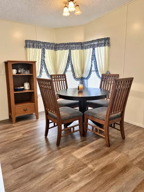 Dining - 1230 Chobee St, Okeechobee, FL 34974 photo 1 of 1