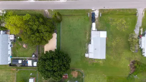 View/Area - 1230 Chobee St, Okeechobee, FL 34974 photo 1 of 4