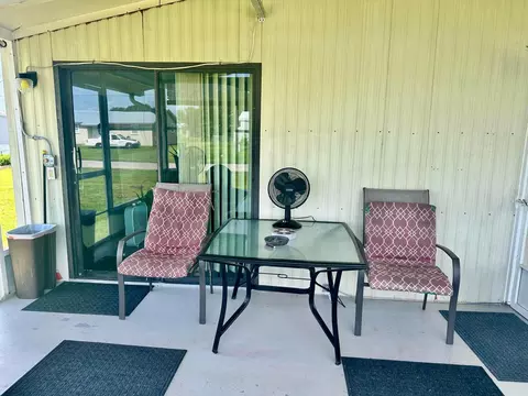 Exterior - 1230 Chobee St, Okeechobee, FL 34974 photo 3 of 6
