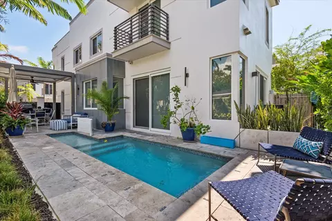 815 NE 17th Ave #5, Fort Lauderdale, FL 33304