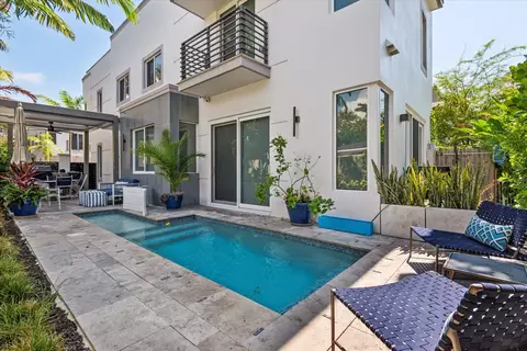 815 NE 17th Ave #5, Fort Lauderdale, FL 33304