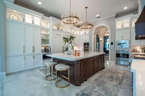 Kitchen - 2457 NE 26th St, Lighthouse Point, FL 33064 photo 2 of 5