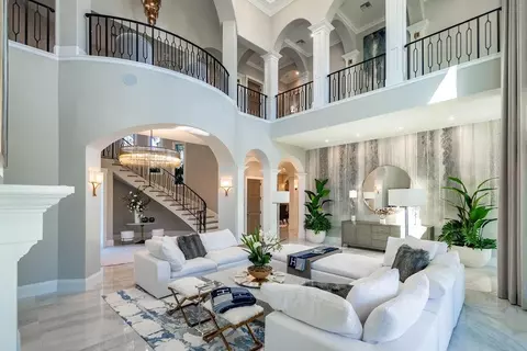 Living - 2457 NE 26th St, Lighthouse Point, FL 33064 photo 1 of 11