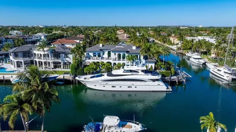 View/Area - 2457 NE 26th St, Lighthouse Point, FL 33064 photo 5 of 6
