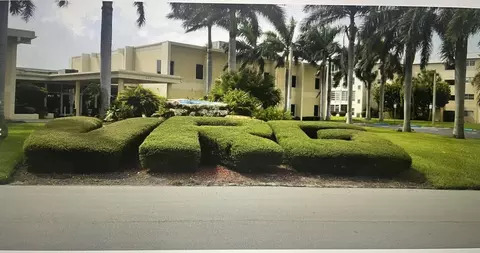 300 NE 26th Ave #1080, Boynton Beach, FL 33435