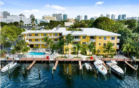 815 Middle River Dr #202, Fort Lauderdale, FL 33304