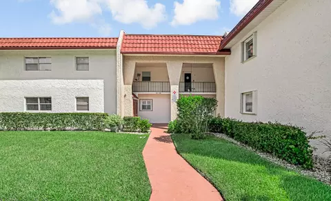 445 Lake Frances Dr #445, West Palm Beach, FL 33411