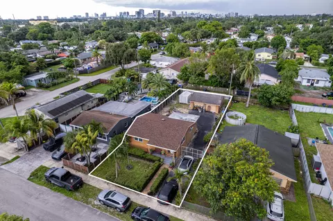 2310 Scott St, Hollywood, FL 33020