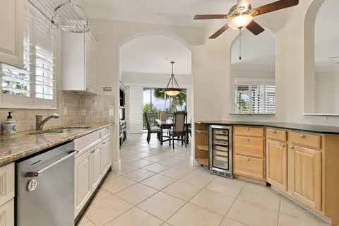 Kitchen - 9010 Cascada Way, Naples, FL 34114 photo 3 of 4