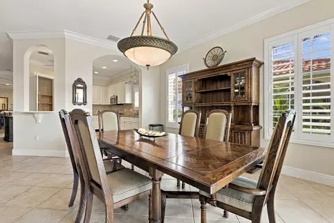 Dining - 9010 Cascada Way, Naples, FL 34114 photo 4 of 4