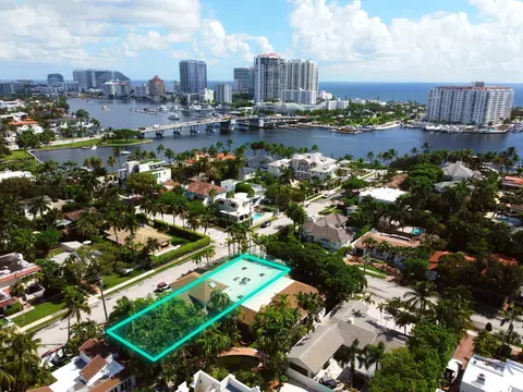 401 Poinciana Dr, Fort Lauderdale, FL 33301