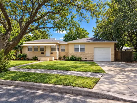 5014 Spruce Ave, West Palm Beach, FL 33407
