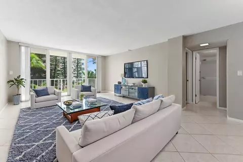 3575 S Ocean Blvd #305, South Palm Beach, FL 33480