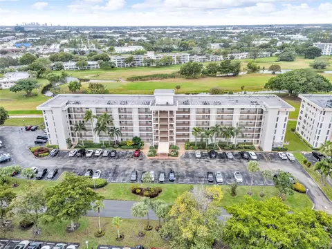 3001 S Course Dr #301, Pompano Beach, FL 33069