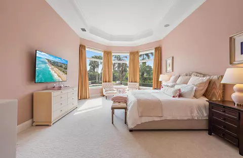 Bedroom - 115 Echo Ln, Jupiter, FL 33458 photo 1 of 5