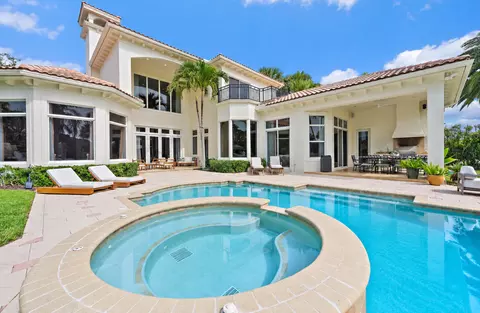 Exterior - 115 Echo Ln, Jupiter, FL 33458 photo 2 of 4
