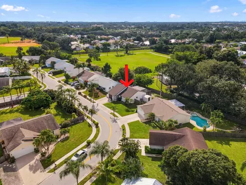 View/Area - 184 Greentree Cir, Jupiter, FL 33458 photo 6 of 7