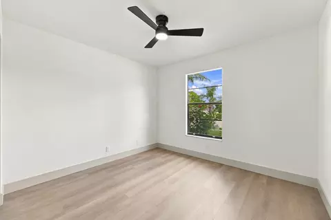 Bedroom - 184 Greentree Cir, Jupiter, FL 33458 photo 3 of 10