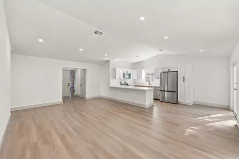 Living - 184 Greentree Cir, Jupiter, FL 33458 photo 7 of 9