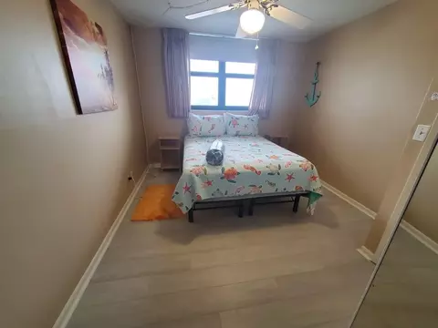 Bedroom - 1401 N Riverside Dr #1206, Pompano Beach, FL 33062 photo 2 of 2