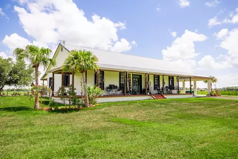 Exterior - 8661 E Center St, Okeechobee, FL 34974 photo 20 of 28