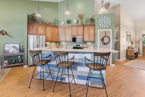 Kitchen - 8661 E Center St, Okeechobee, FL 34974 photo 2 of 8