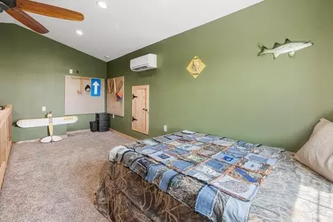 Bedroom - 8661 E Center St, Okeechobee, FL 34974 photo 6 of 10