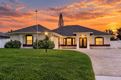 249 Dock Ave, Sebastian, FL 32958