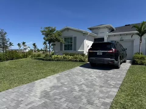3688 Spanish Cedar Pl, Fort Pierce, FL 34946
