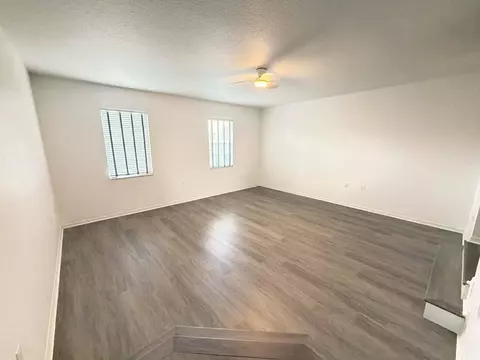 Living - 10735 Eveningwood Ct, Trinity, FL 34655 photo 10 of 13