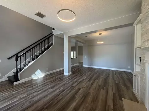Living - 10735 Eveningwood Ct, Trinity, FL 34655 photo 6 of 13