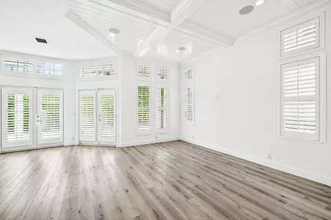 Living - 130 Jupiter Key Rd, Jupiter, FL 33477 photo 3 of 16
