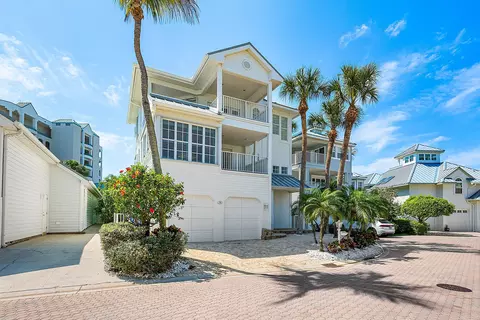 Exterior - 130 Jupiter Key Rd, Jupiter, FL 33477 photo 12 of 14