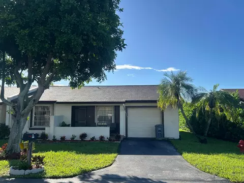 5427 Laurel Oak St, Delray Beach, FL 33484