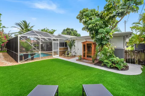 Exterior - 317 Daly Rd, Tequesta, FL 33469 photo 7 of 12