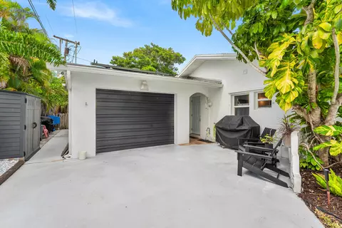 Exterior - 317 Daly Rd, Tequesta, FL 33469 photo 12 of 12