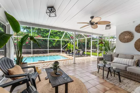 Exterior - 317 Daly Rd, Tequesta, FL 33469 photo 11 of 12