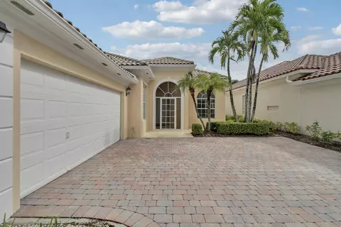 10755 Wharton Way, Palm Beach Gardens, FL 33412